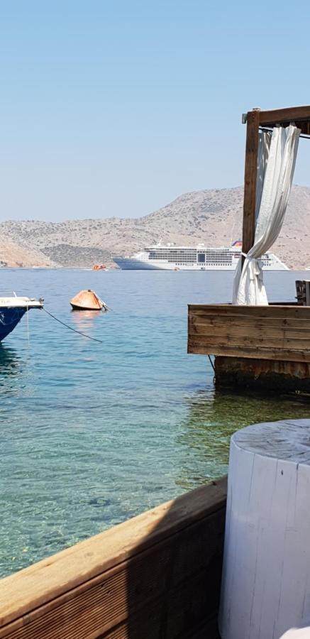 Villas Danezis - New Marina , Symi Exteriör bild