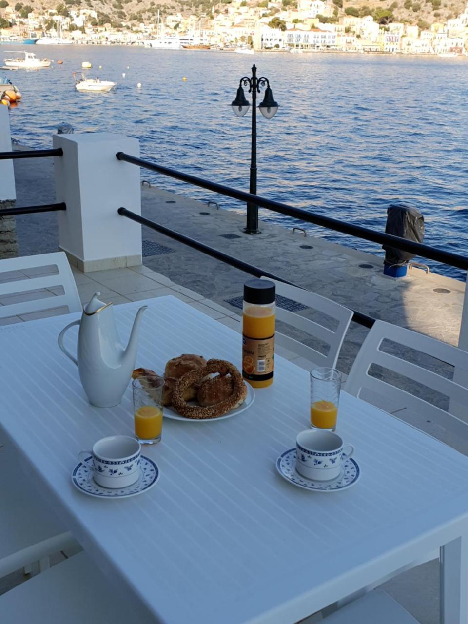 Villas Danezis - New Marina , Symi Exteriör bild